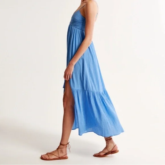 NWT Abercrombie Crinkle Textured Ruched Maxi Dress Medium Petite - Picture 3 of 13